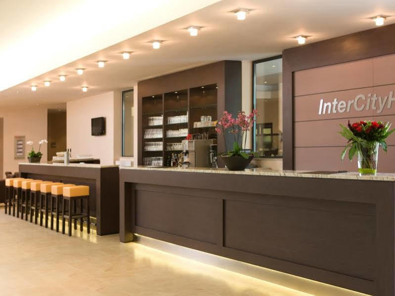 Intercityhotel Есен Екстериор снимка